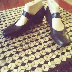 Leather shoe. Never worn